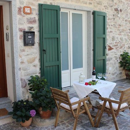 Apartamento Casa Rosy Tremosine Exterior foto