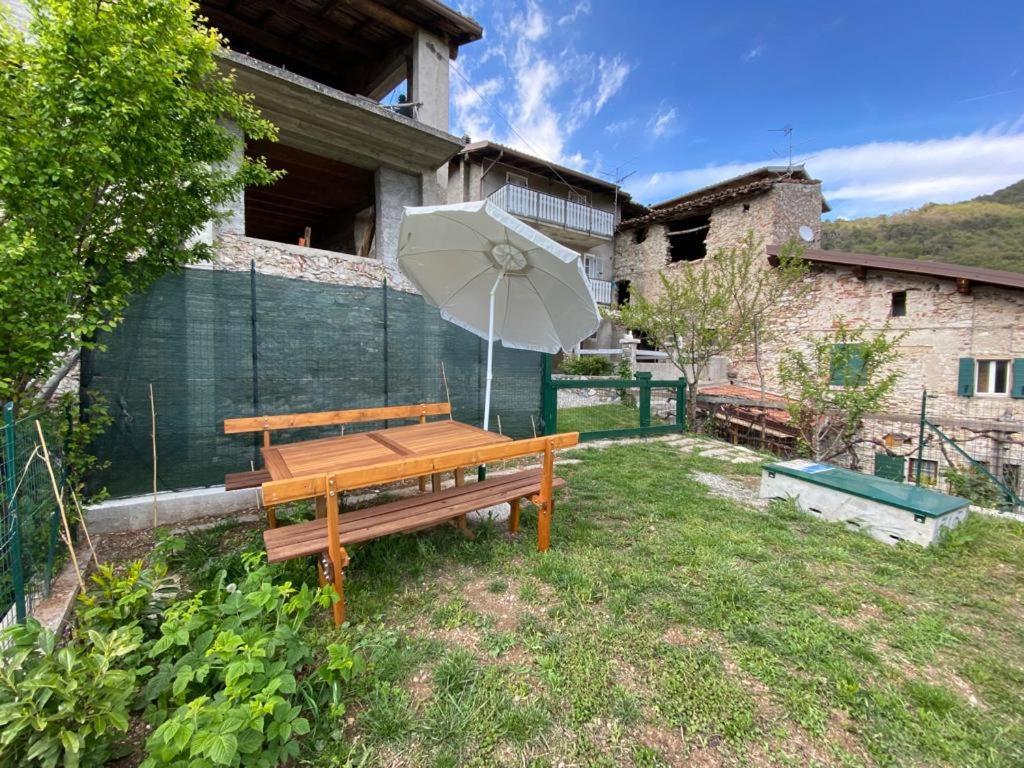 Apartamento Casa Rosy Tremosine Exterior foto