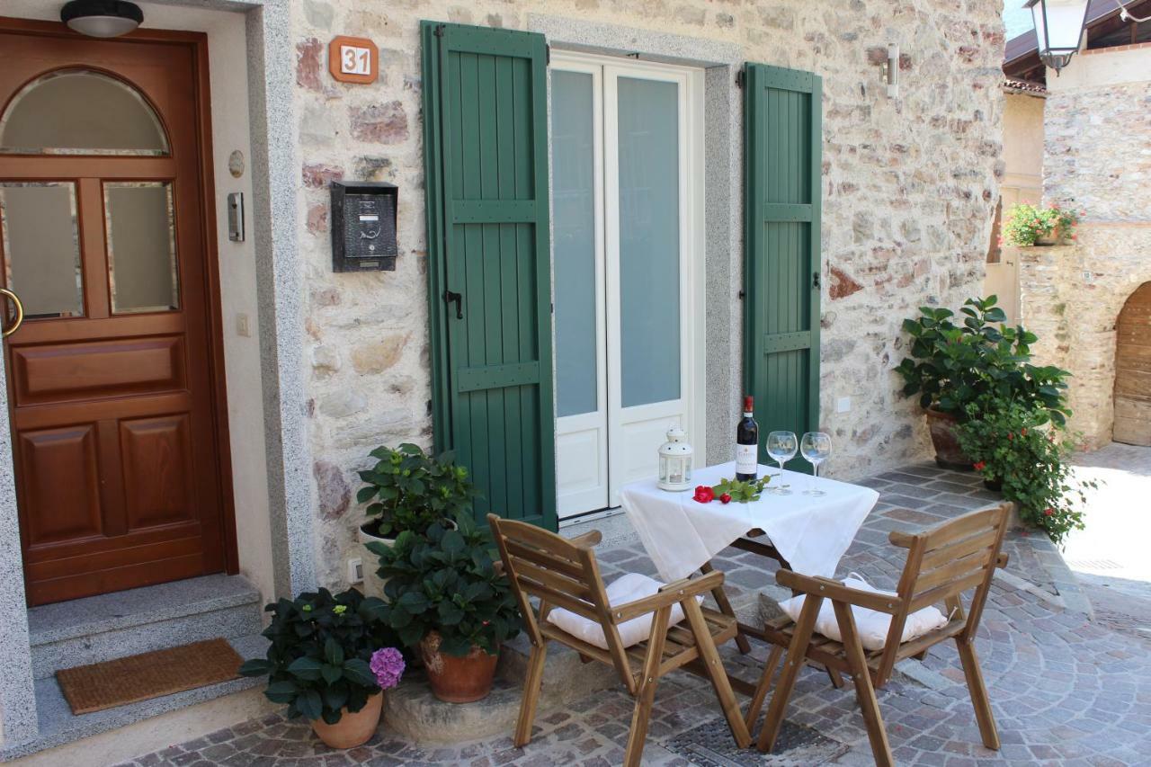 Apartamento Casa Rosy Tremosine Exterior foto